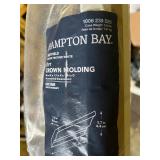 HAMPTON BAN WESTFIELD SHAKER FEATHER WHITE 8 FT CROWN MOLDING 96 in W x 1.7 in H x* 4 in D