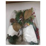 Hotop 4pcs Christmas Floral Arrangement Stem 16in