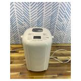 Amazon Basics Non-Stick Bread Maker 2lb White