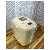 Amazon Basics Non-Stick Bread Maker 2lb White