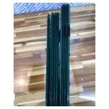 10 Pack Metal Fence Posts, 3ft Heavy Duty U-Post, Green Garden Stakes, No-Dig Post Anchors for Wire Fences, Temporary Fencing, Electric Fence, and Corner Support