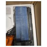 VEVOR Professional Belt Sander, 6\" Disc Sander and 4 x 36 in. Belt Sander with 5A Induction Motor Cast Aluminum Worktable for Woodworking, Metalworking - Retail: $202