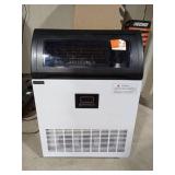 Ice Maker Machine (Missing a Leg) - Retail: $200