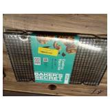 Baker S Secret Nonstick 16  X 10  Stackable Carbon Steel Wire Cooling Racks (2 Count)  Black