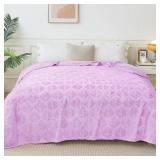Exclusivo Mezcla Queen Size Fleece Blanket for Bed, Super Soft and Cozy Blankets All Season Use, Leaves Pattern, Plush Fuzzy Lightweight, Lilac, 90x90 Inch