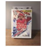 2021 Topps Series 1 Baseball Card Box - 67 Cards