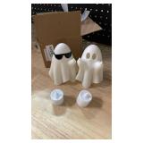 JOYSELLER Halloween Decorations Indoor, Set of 2 Light-Up Cute Ghost Figurines, Fun Attitude Ghost Decor for Party Mantel Shelf Tabletop, Spooky Gifts