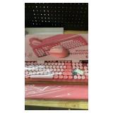 Wireless Keyboard and Mouse Combo, Blush Pink for Aesthetic Desk, Magnetic Wrist Rest, Full-Size Retro Typewriter Keyboard with Round Keycaps, Sleep Mode, 2.4GHz Cordless for MacWindowsPC, Trueque
