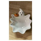 Vesici 7 Inch Halloween Candy Dish Holder Ceramic Ghost Candy Bowl Ghost Serving Tray Cute Candle Holder Cookie Jar for Halloween Party Trick or Treat Decor