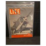 LIFE Magazine February 1942 Thunderbolt & Lucky Strike Ad Collection