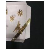 Gold Tone Nativity Scene Pin Set