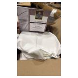 Hotel Grand White Duvet Cover Set King Size - Retail: $0