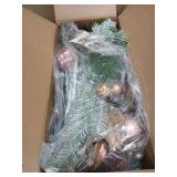 Decorbyhannah Pink and Gold Christmas Garland with Lights 6ft