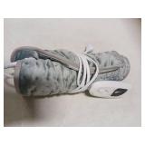 Deepsoon Heating Pad,Electric Heating Pads for Back,Neck,Abdomen,Moist Heating Pad for Shoulder,Knee,Arms,Legs,Dry/Moist Heat & Auto Shut Off,Christmas Gifts for Men and Women,Light Gray,24x12 Inch