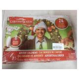 Christmas Vacation Advent Calendar Holiday Calendar with (8) 1.5-Inch Scale Character Action Figures & Accessories, 24 Day Surprise Countdown with Pop-Up Environment