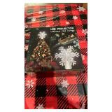 LED Snowflake Christmas Tree Topper Projector