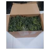 Waydress 1 Pcs 6ft Christmas Cedar Garland Artificial Realistic Soft and Thickness Green Faux Fake Full Cedar Pine Garland for Fireplace Mantel Table Doorframe Indoor Outdoor Xmas Holiday Decoration M