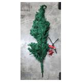 Christmas Tree 7ft Premium Artificial Pine Christmas Tree with Solid Metal Stand and Decorations Fit for Indoor Outdoor (7 feet, Green)