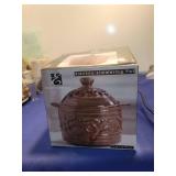 Elegant Expressions Electric Simmering Pot