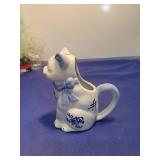 Blue and White Porcelain Cat Creamer