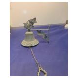 Cast Iron Ivy Leaf Dinner Bell with Wall Mount