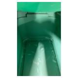 Rubbermaid Storage Container with Lid - Turquoise