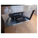 Siena 30 in. 350CFM Convertible Pyramid Wall Mount Range Hood in Stainless Steel with Charcoal Filter and LED Lighting (See Pics)- Retail: $299