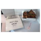 Dept 56 Snow Village lighted Hunting Lodge