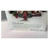 Dept 56 Snow Village lighted North Pole Series Northern Lights Tinsel Mill