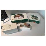 Dept 56 The Queen Parliamentary Coach, Lord & Taylor Wagon 1998 with Village Momuments