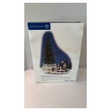 Dept 56 Snow Village The Tree Lighting Ceremony