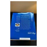 Department 56 Snow Village, Village Bank & Trust Building