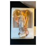 Seraphim Classics, Isabel, Angel Figurine