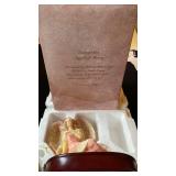 Evangeline Angel of Mercy Seraphim Classics Figurine