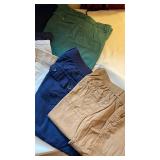 Ladies capris size 10