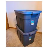 Two Rubbermaid Rougbluehneck totes, 18 qt, both blue