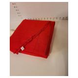 4 tablecloths and 3 napkins.