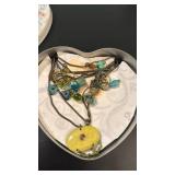Womens jewelry