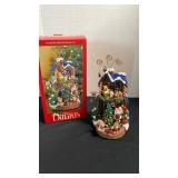 Santas toy shop figurine, 11x6x5