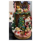 Santas toy shop figurine, 11x6x5
