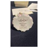 Enesco Santas, Lenox Gingerbread Man trinket box, Lenox First Issue Wedding Cake Trinket Box