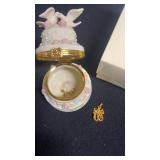 Enesco Santas, Lenox Gingerbread Man trinket box, Lenox First Issue Wedding Cake Trinket Box