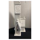 Victorian style birdhouse decor