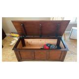 Solid Wood Lift-Top Coffee Table - Retail: $175