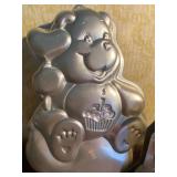 Cake Pans - Care Bears, 3-D Pan has all pieces