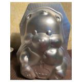 Cake Pans - Care Bears, 3-D Pan has all pieces