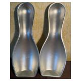 Cake Pans - Bowling Pins 