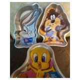 Cake Pans - Bugs Bunny 