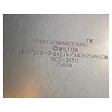 Cake Pans - Oval, Largest is 16"