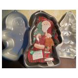 Cake Pans - Holiday Gingerbread Man 